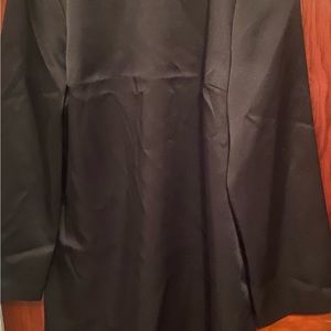 H&M- GUC-black dress